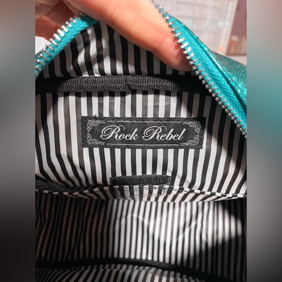 ROCK REBEL JAWS POSTER BOWLER HANDBAG - Picture 3 of 6